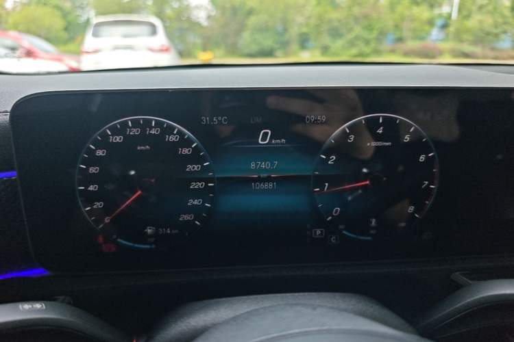 Used Mercedes-Benz A-Class 2020 Restyled A 200 L Sport Sedan Fashion Version Instrument Cluster