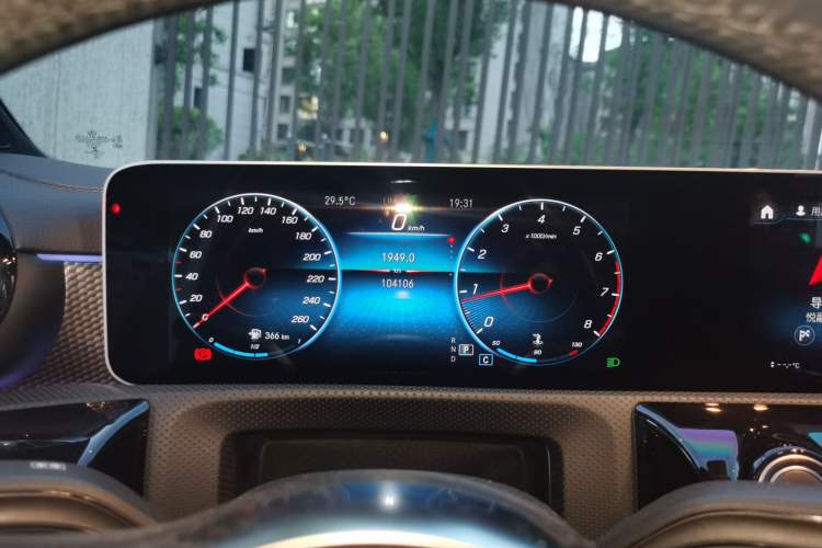 Used Mercedes-Benz A-Class 2020 Restyled A 200 L Sport Sedan Fashion Version Instrument Cluster