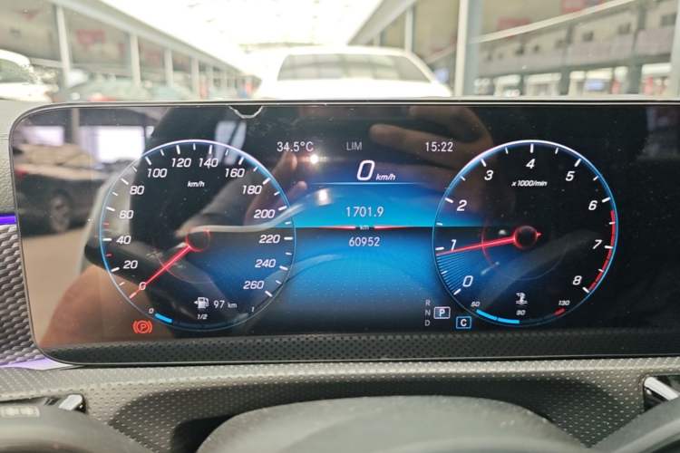 Used Mercedes-Benz A-Class 2020 Restyled A 200 L Sport Sedan Fashion Version Instrument Cluster