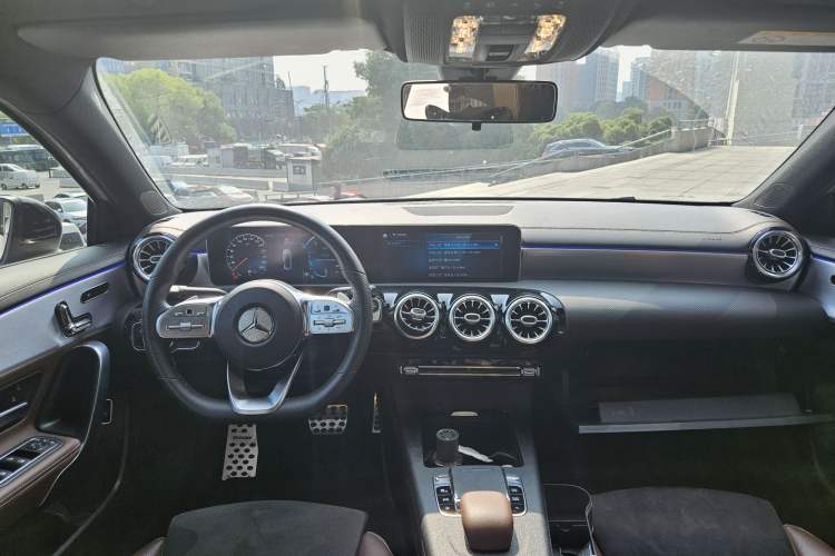 Used Mercedes-Benz A-Class 2020 A 220 L 4MATIC Sport Sedan Interior 1