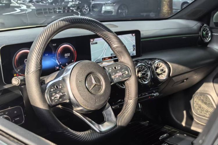 Used Mercedes-Benz A-Class 2020 Restyled A 200 L Sport Sedan Fashion Version Interior 1