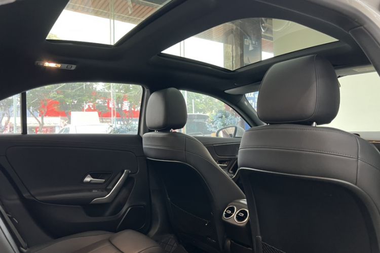 Used Mercedes-Benz A-Class 2020 Restyled A 200 L Sport Sedan Dynamic Version Interior 10