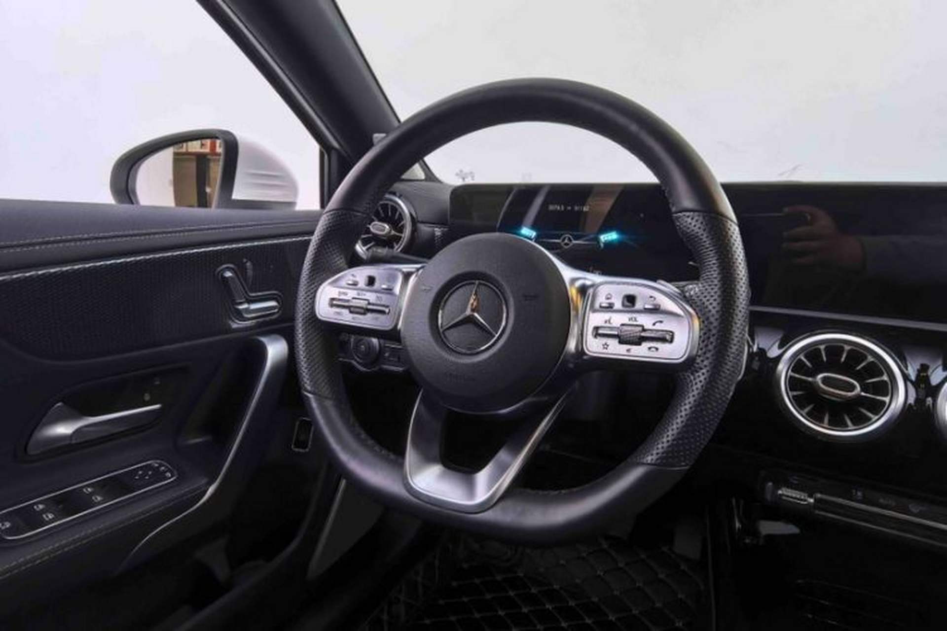 Used Mercedes-Benz A-Class 2020 Restyled A 200 L Sport Sedan Fashion Version Interior 2