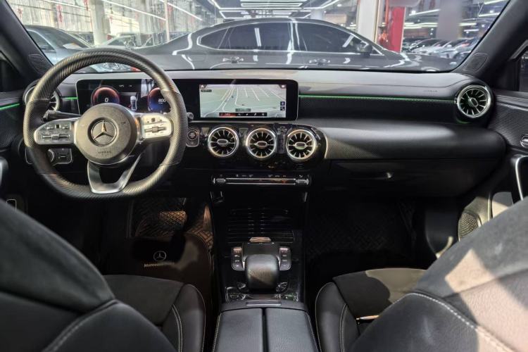 Used Mercedes-Benz A-Class 2020 Restyled A 200 L Sport Sedan Fashion Version Interior 2