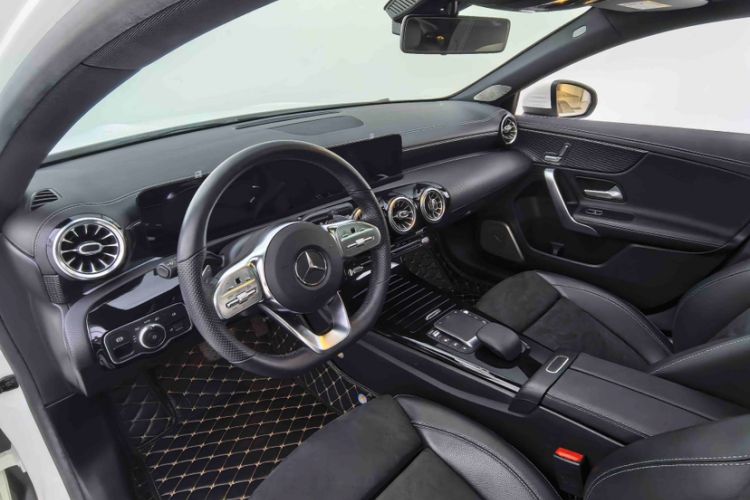 Used Mercedes-Benz A-Class 2020 Restyled A 200 L Sport Sedan Fashion Version Interior 3