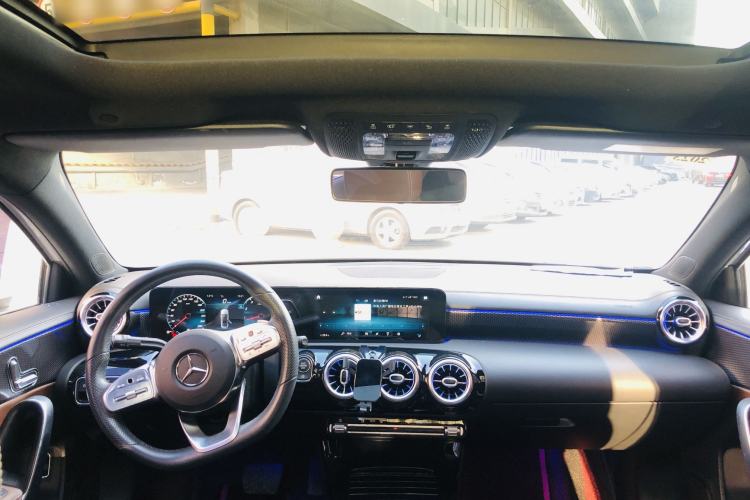 Used Mercedes-Benz A-Class 2020 Restyled A 200 L Sport Sedan Fashion Version Interior 3