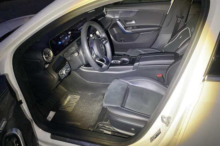 Used Mercedes-Benz A-Class 2020 A 200 L Sport Sedan Interior 4