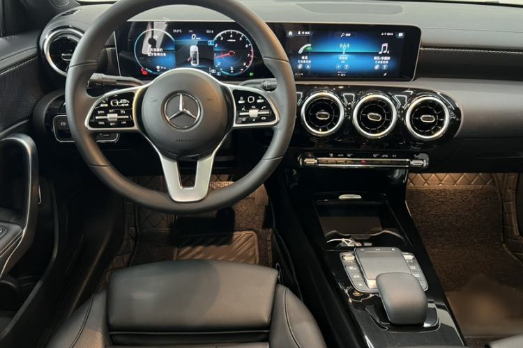 Used Mercedes-Benz A-Class 2020 Restyled A 200 L Sport Sedan Dynamic Version Interior 4