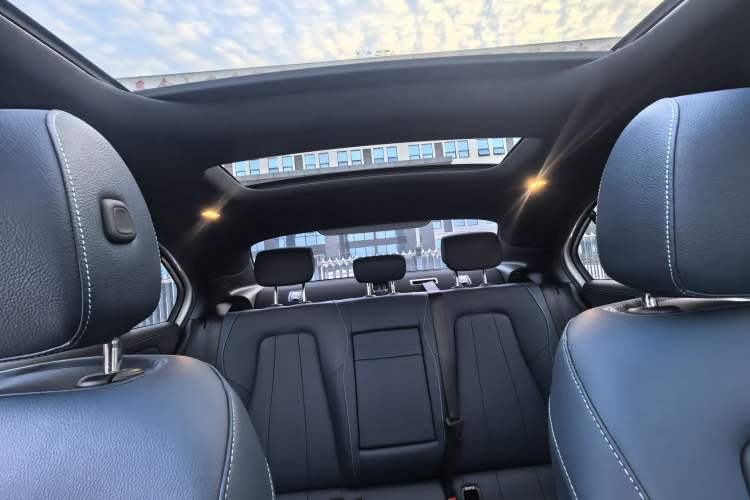 Used Mercedes-Benz A-Class 2020 Restyled A 200 L Sport Sedan Dynamic Version Interior 5