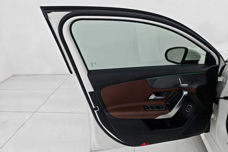 Used Mercedes-Benz A-Class 2020 A 200 L Sport Sedan Interior 5