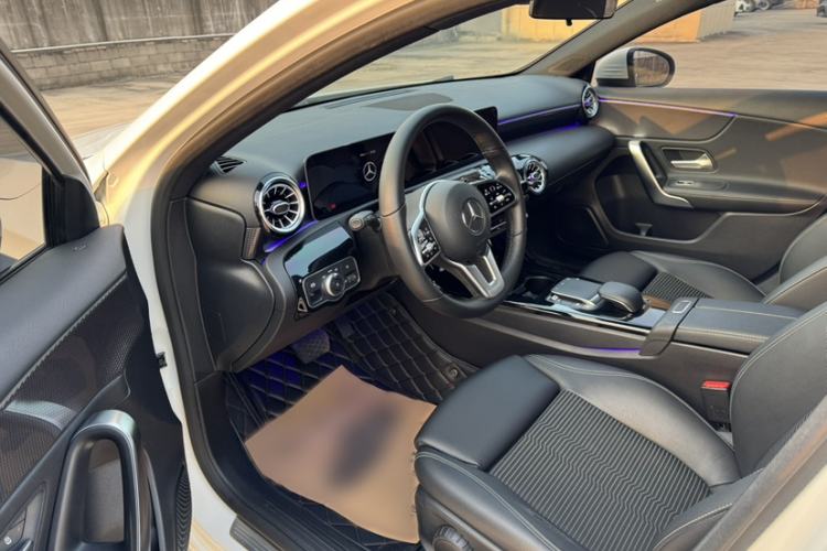 Used Mercedes-Benz A-Class 2020 A 180 Interior 7