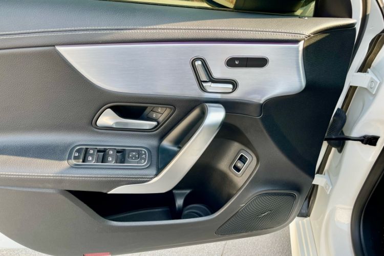 Used Mercedes-Benz A-Class 2020 A 220 L 4MATIC Sport Sedan Interior 9