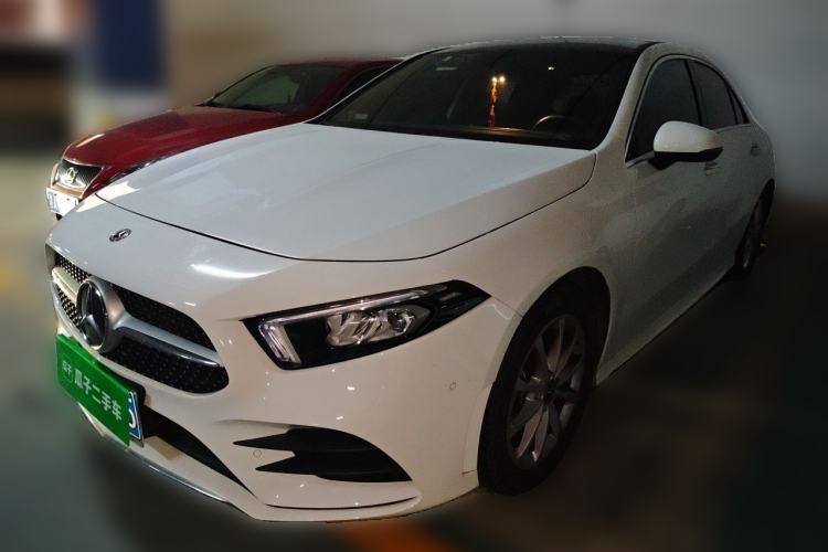 Used Mercedes-Benz A-Class 2020 Restyled A 200 L Sport Sedan Fashion Version Guazi used car, China used car export, Used car for sale, Used cars, Cheapest cars for sale