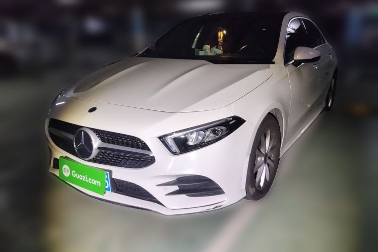 Used Mercedes-Benz A-Class 2020 Restyled A 200 L Sport Sedan Fashion Version Guazi used car, China used car export, Used car for sale, Used cars, Cheapest cars for sale