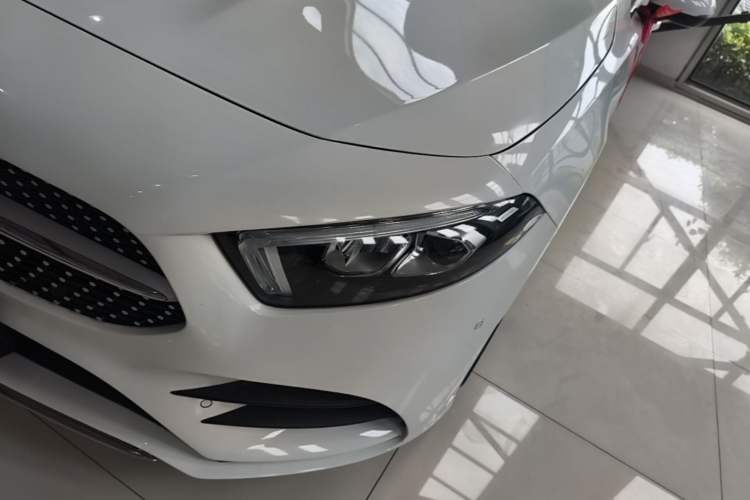Used Mercedes-Benz A-Class 2020 Restyled A 200 L Sport Sedan Fashion Version Left Front Headlight