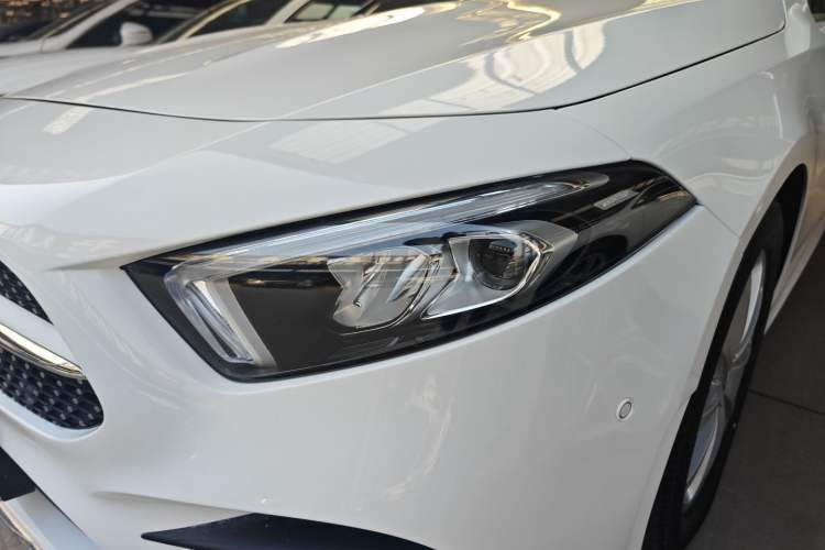 Used Mercedes-Benz A-Class 2020 A 200 L Sport Sedan Left Front Headlight