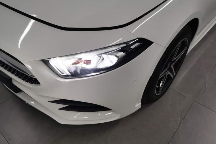 Used Mercedes-Benz A-Class 2020 A 200 L Sport Sedan Left Front Headlight