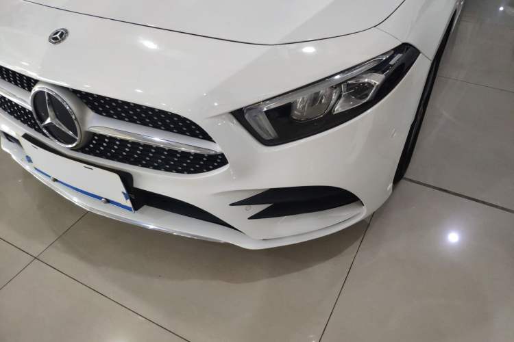 Used Mercedes-Benz A-Class 2020 Second Facelift A 180 L Sport Sedan Left Front Headlight