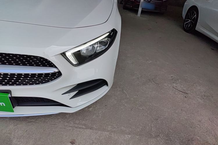 Used Mercedes-Benz A-Class 2020 Restyled A 200 L Sport Sedan Fashion Version Left Front Headlight