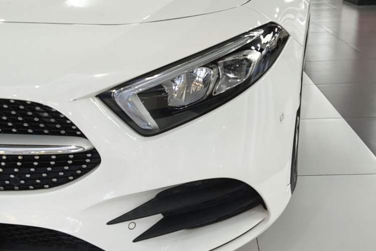 Used Mercedes-Benz A-Class 2020 Restyled A 200 L Sport Sedan Dynamic Version Left Front Headlight