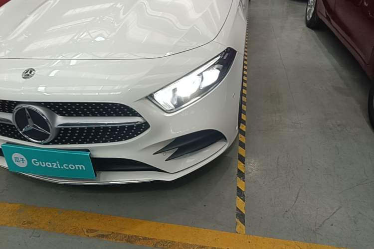 Used Mercedes-Benz A-Class 2020 Restyled A 200 L Sport Sedan Fashion Version Left Front Headlight