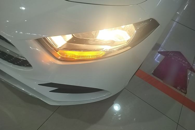 Used Mercedes-Benz A-Class 2020 Facelift A 180 L Sport Sedan Special Configuration Left Front Headlight