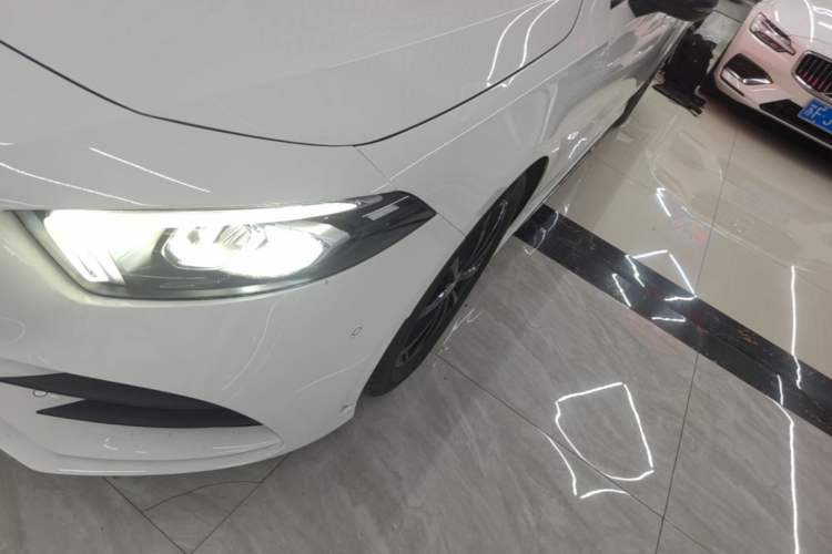 Used Mercedes-Benz A-Class 2020 Restyled A 200 L Sport Sedan Fashion Version Left Front Headlight