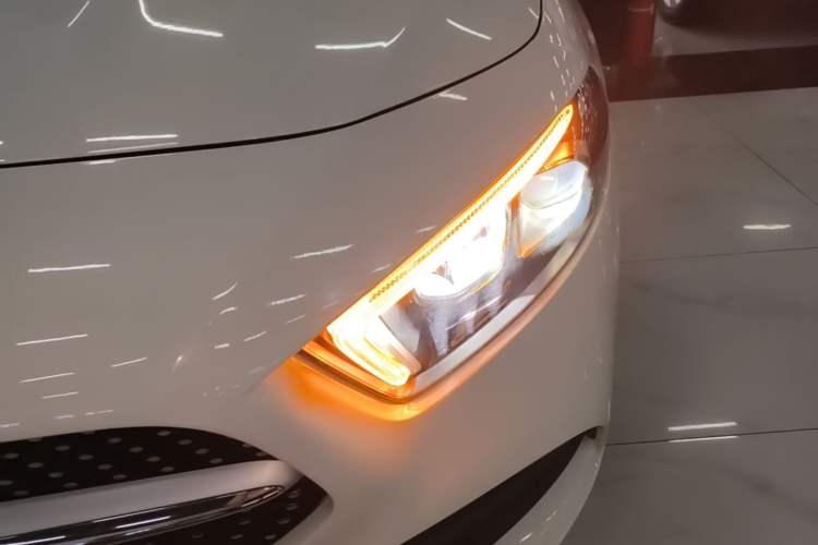 Used Mercedes-Benz A-Class 2020 A 200 L Sport Sedan Left Front Headlight