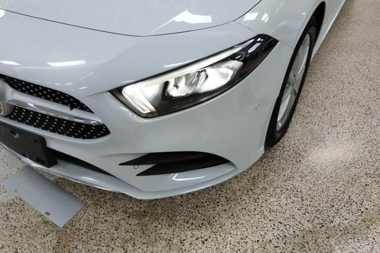Used Mercedes-Benz A-Class 2020 Restyled A 200 L Sport Sedan Fashion Version Left Front Headlight