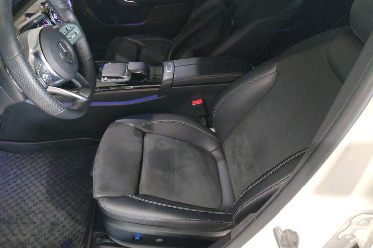 Used Mercedes-Benz A-Class 2020 Restyled A 200 L Sport Sedan Fashion Version Left Front Seat