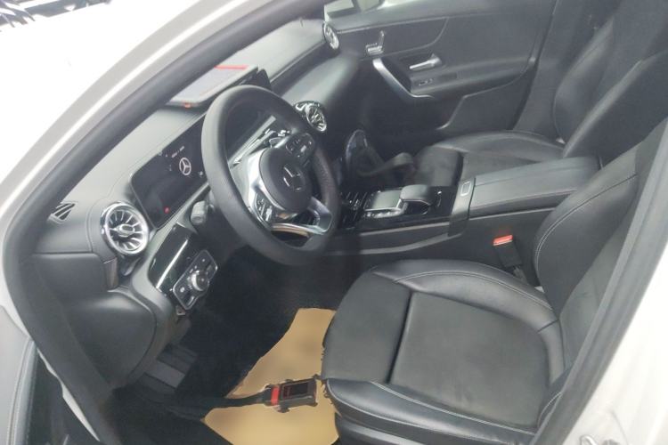 Used Mercedes-Benz A-Class 2020 Restyled A 200 L Sport Sedan Fashion Version Left Front Seat