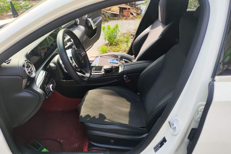 Used Mercedes-Benz A-Class 2020 Restyled A 200 L Sport Sedan Fashion Version Left Front Seat