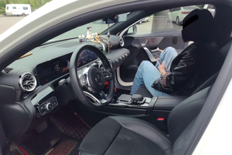Used Mercedes-Benz A-Class 2020 Restyled A 200 L Sport Sedan Fashion Version Left Front Seat
