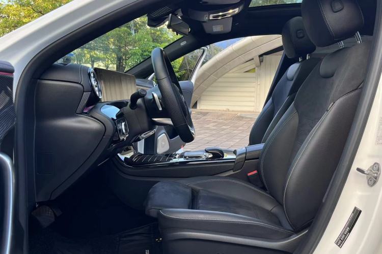 Used Mercedes-Benz A-Class 2020 Restyled A 200 L Sport Sedan Fashion Version Left Front Seat