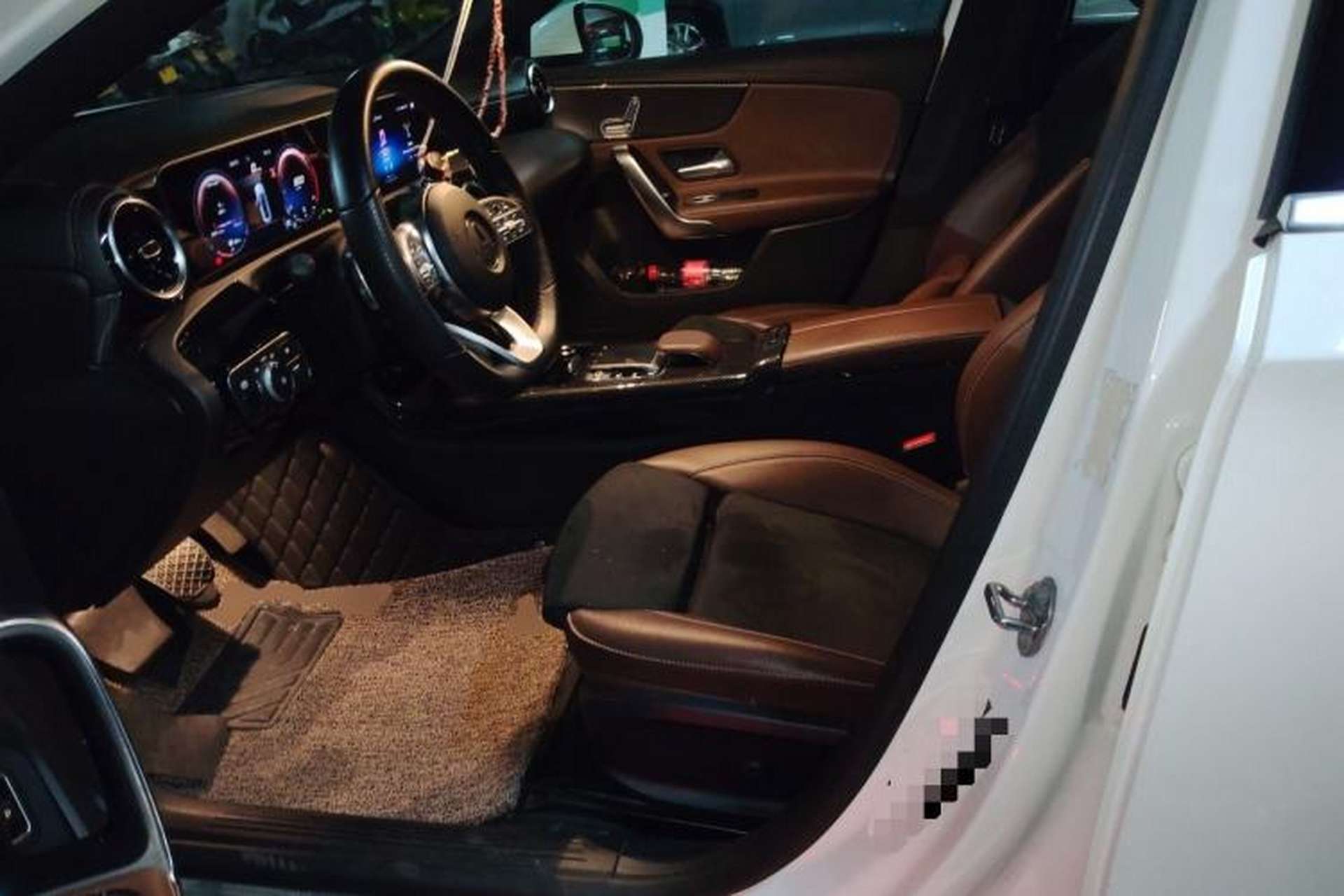 Used Mercedes-Benz A-Class 2020 A 200 L Sport Sedan Left Front Seat