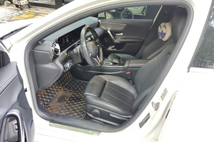 Used Mercedes-Benz A-Class 2020 Facelift A 180 L Sport Sedan Special Configuration Left Front Seat