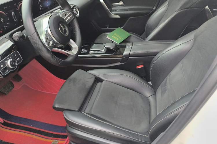 Used Mercedes-Benz A-Class 2020 Restyled A 200 L Sport Sedan Fashion Version Left Front Seat