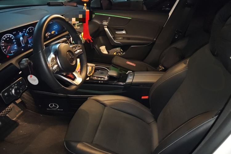 Used Mercedes-Benz A-Class 2020 Restyled A 200 L Sport Sedan Fashion Version Left Front Seat