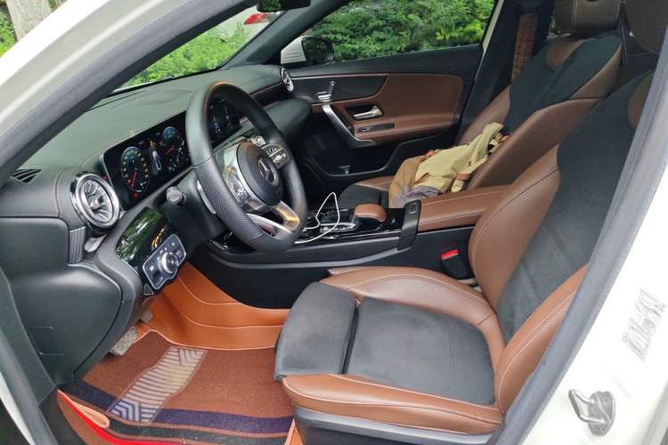 Used Mercedes-Benz A-Class 2020 Restyled A 200 L Sport Sedan Dynamic Version Left Front Seat