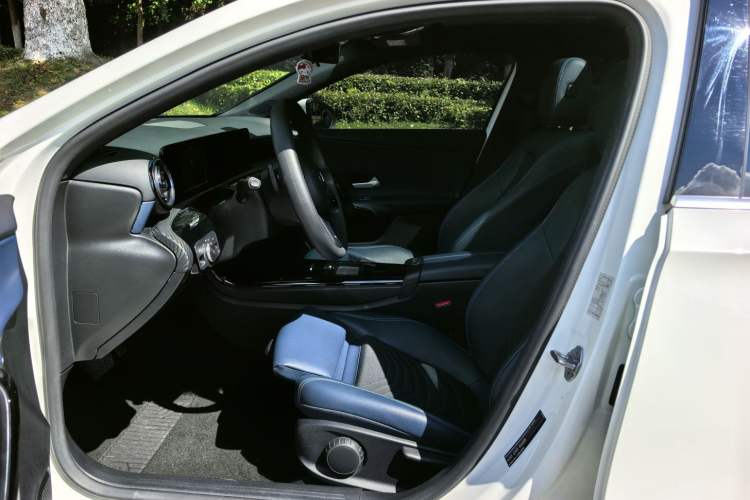 Used Mercedes-Benz A-Class 2020 Revised A 180 L Left Front Seat