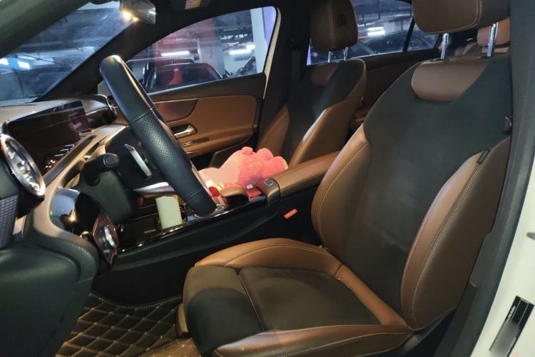 Used Mercedes-Benz A-Class 2020 Restyled A 200 L Sport Sedan Fashion Version Left Front Seat