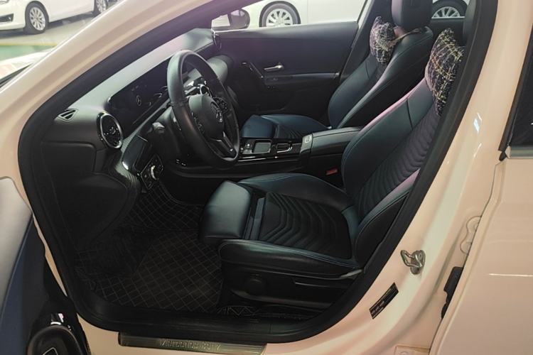 Used Mercedes-Benz A-Class 2020 Revised A 180 L Left Front Seat