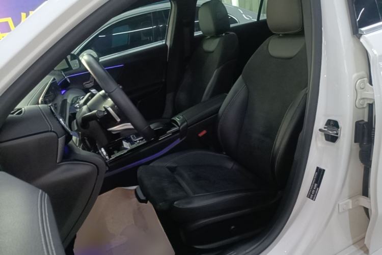 Used Mercedes-Benz A-Class 2020 Restyled A 200 L Sport Sedan Fashion Version Left Front Seat