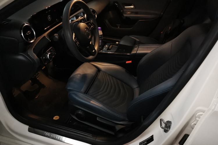 Used Mercedes-Benz A-Class 2020 Revised A 180 L Left Front Seat