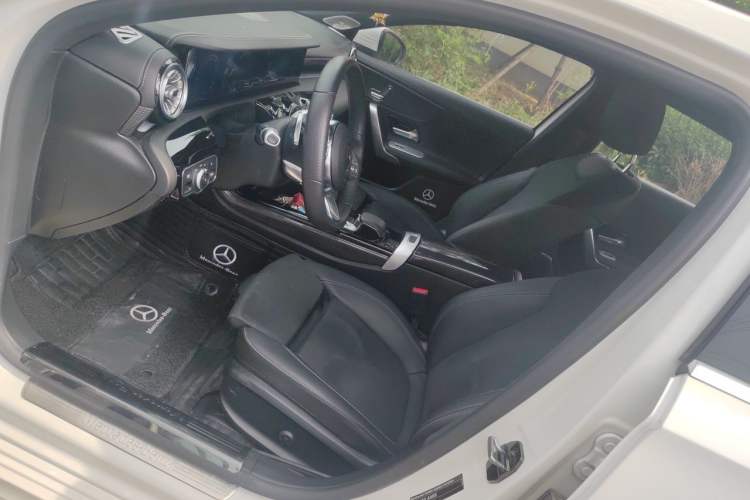 Used Mercedes-Benz A-Class 2020 Restyled A 200 L Sport Sedan Fashion Version Left Front Seat