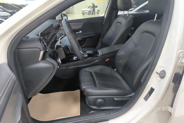 Used Mercedes-Benz A-Class 2020 Second Facelift A 180 L Sport Sedan Left Front Seat