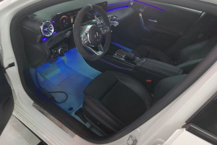 Used Mercedes-Benz A-Class 2020 Restyled A 200 L Sport Sedan Fashion Version Left Front Seat
