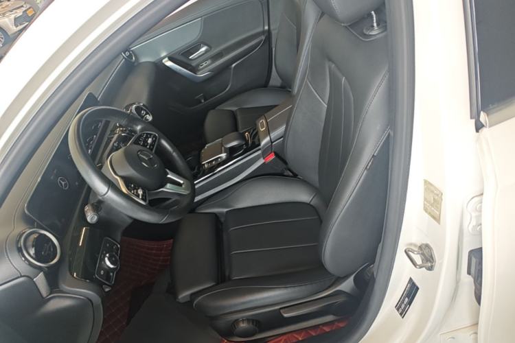 Used Mercedes-Benz A-Class 2020 Second Facelift A 180 L Sport Sedan Left Front Seat