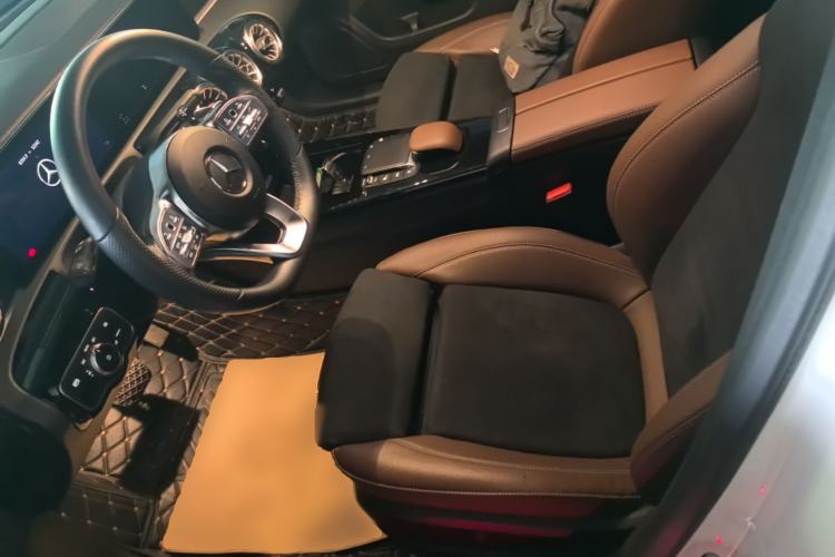 Used Mercedes-Benz A-Class 2020 Restyled A 200 L Sport Sedan Fashion Version Left Front Seat