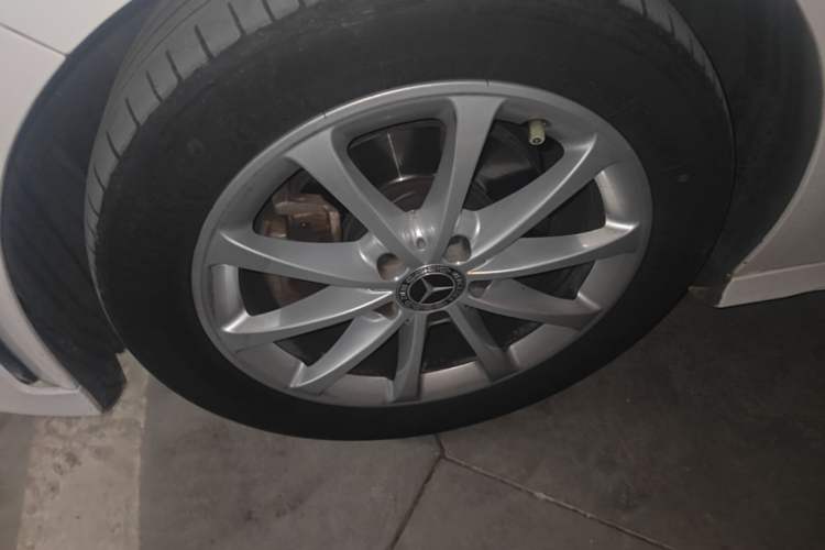 Used Mercedes-Benz A-Class 2020 Restyled A 200 L Sport Sedan Dynamic Version Left Front Wheel Hub